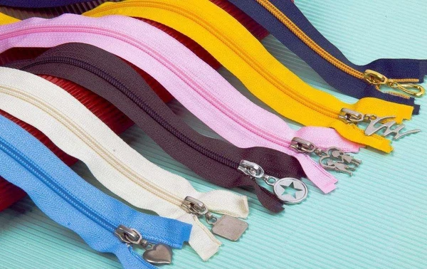 zipper zipper